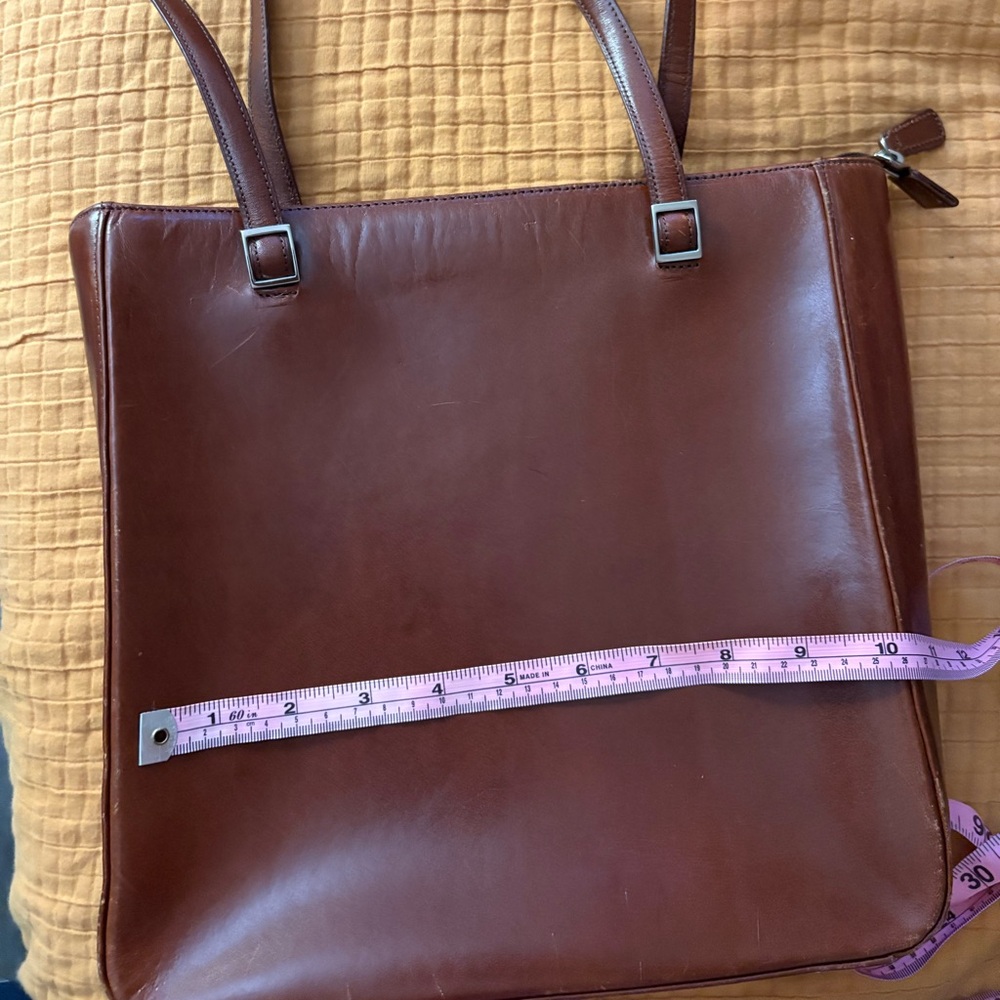Fossil Brown leather Bag.